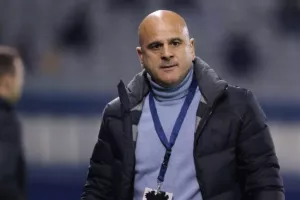 "Γαλάζιο" το ντέρμπι/ΑΚΑΘΕΚΤΗ η Ανόρθωση! (φώτος)