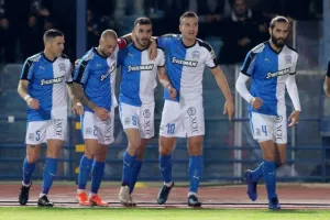 Μετέτρεψε σε πάρτι το ντέρμπι ο ΑΠΟΛΛΩΝΑΣ! (φώτος)