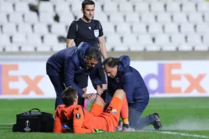 Το αναγεννημένο και ψυχωμένο ΑΠΟΕΛ "γονάτισε" τη Σεβίλλη! (φώτος)