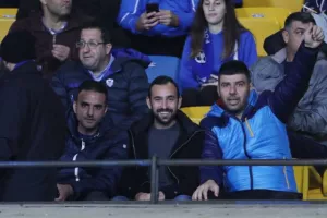 Φωτορεπορτάζ... απ' τις κερκίδες του "Τσιρείου"
