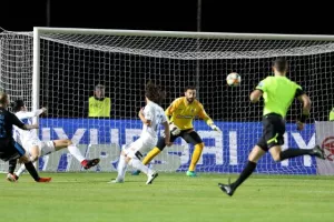 Της έσπασε το αήττητο, φώναξε «παρών» για τον τίτλο! (φώτος)