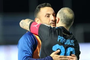 Της έσπασε το αήττητο, φώναξε «παρών» για τον τίτλο! (φώτος)
