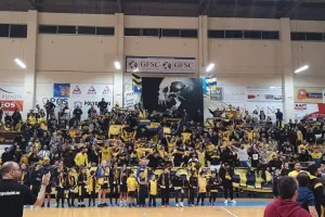 Tιμητική Παλάλα/"Σεισμός" από τους ΑΕΛίστες και... νίκη (βίντεο/φώτος)