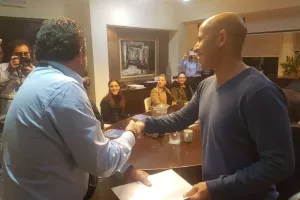 ΦΩΤΟΣ: Το ΚΕΠΑΚΥ δίπλα στα τμήματα/Βοήθεια σε 105 οικογένειες 