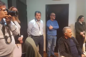 ΦΩΤΟΣ: Το ΚΕΠΑΚΥ δίπλα στα τμήματα/Βοήθεια σε 105 οικογένειες 
