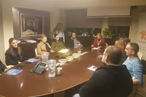 ΦΩΤΟΣ: Το ΚΕΠΑΚΥ δίπλα στα τμήματα/Βοήθεια σε 105 οικογένειες 