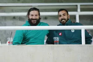 (87 ΦΩΤΟΣ) Ο κόσμος στο ΓΣΠ