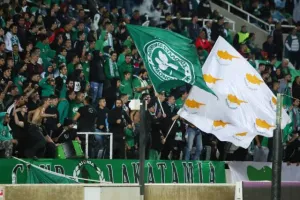 (87 ΦΩΤΟΣ) Ο κόσμος στο ΓΣΠ