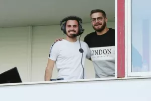 Πέντε γκολ, δυο δοκάρια και πρόκριση με ανατροπή! (φώτος)