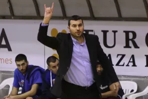 ΝΙΚΗΣΕ τον ΑΠΟΠ το ΑΠΟΕΛ