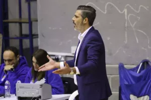 ΝΙΚΗΣΕ τον ΑΠΟΠ το ΑΠΟΕΛ