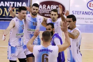 Παρέμεινε στην κορυφή ο Παφιακός 