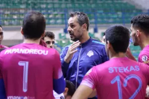 Χριστούγεννα στην κορυφή για την Ομόνοια (φώτος)
