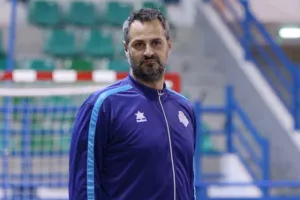 Χριστούγεννα στην κορυφή για την Ομόνοια (φώτος)