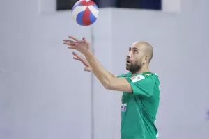 Χριστούγεννα στην κορυφή για την Ομόνοια (φώτος)