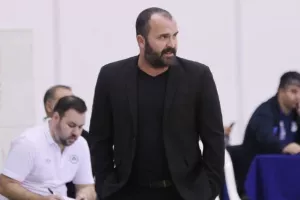 ΔΙΠΛΟ η Ένωση επί της Ομόνοιας! (Φώτος)