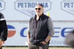 Πέντε γκολ, δυο δοκάρια και πρόκριση με ανατροπή! (φώτος)