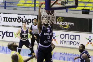 Το ΑΠΟΕΛ νίκησε τον Απόλλωνα (φώτος)