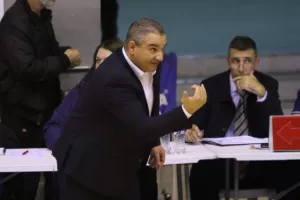 Το ΑΠΟΕΛ νίκησε τον Απόλλωνα (φώτος)