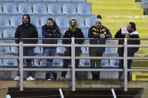 Φοβερό παιχνίδι, τέσσερα γκολ και από ένα βαθμό! (φώτος)