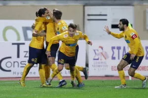 Φοβερό παιχνίδι, τέσσερα γκολ και από ένα βαθμό! (φώτος)