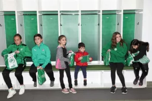 Υπέροχες στιγμές με μέλη του happy faces Omonoia Kids Club (Φώτος)