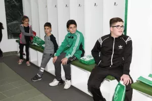 Υπέροχες στιγμές με μέλη του happy faces Omonoia Kids Club (Φώτος)