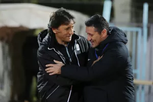 Η αγκαλιά της... ισοπαλίας!
