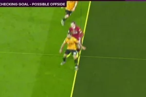 Ακυρώθηκε για offside!!!