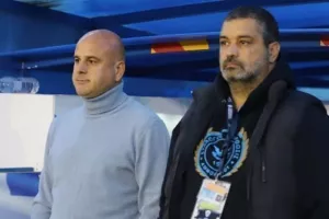 Γλυκιά... φώτο/ΑΝΟ