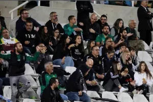 ΑΕΚτζήδες με Ομόνοια