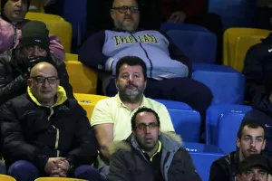 Την αφιέρωσαν στον "ΣΟΦΟ"/Δύσκολες στιγμές