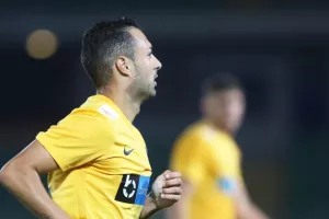 ΚΕΡΚΕΖ/Σχόλιο για Τόρες