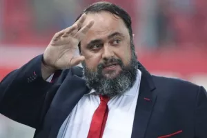 Μαρινάκης: "Ο Ολυμπιακός να κατακτήσει το πρωτάθλημα και να γράφει ιστορία"