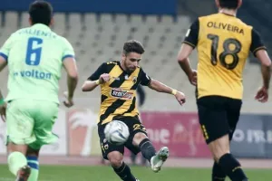 Παουλίνιο: «Ο Καρέρα μας ζητά να είμαστε ζωντανοί μέσα στο γήπεδο»