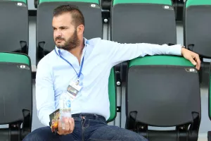 ΚΙΝΝΗΣ: "Είμαστε με την πλάτη στον τοίχο όμως μια νίκη αλλάζει τα δεδομένα"