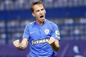 RAYO με... κλειστά τα μάτια και 100%