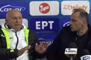 ΕΝΤΑΣΗ με τους κόουτς: "Στάικο, στον Βαζάκα που έχει 900 ματς δεν θα κάνεις ερωτήσεις"
