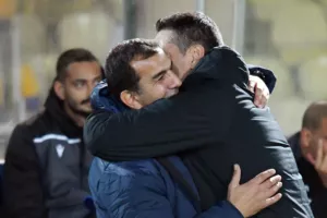 ΩΡΑΙΟ με Ντούσαν - Λούκα