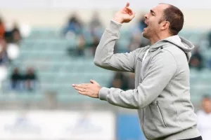 ΝΕΟ για το πρώην κόουτς του ΠΑΟΚ