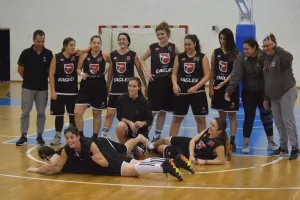 ΠΡΩΤΑΘΛΗΜΑ για τα κορίτσια του UNIC! (φώτος)