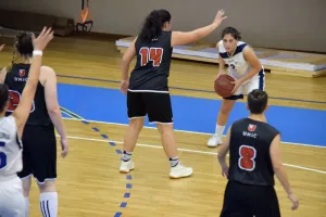 ΠΡΩΤΑΘΛΗΜΑ για τα κορίτσια του UNIC! (φώτος)