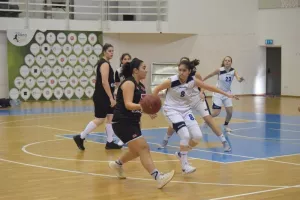 ΠΡΩΤΑΘΛΗΜΑ για τα κορίτσια του UNIC! (φώτος)