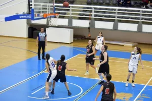 ΠΡΩΤΑΘΛΗΜΑ για τα κορίτσια του UNIC! (φώτος)
