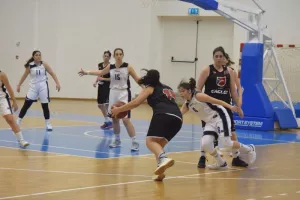 ΠΡΩΤΑΘΛΗΜΑ για τα κορίτσια του UNIC! (φώτος)
