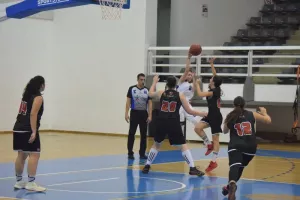 ΠΡΩΤΑΘΛΗΜΑ για τα κορίτσια του UNIC! (φώτος)