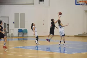 ΠΡΩΤΑΘΛΗΜΑ για τα κορίτσια του UNIC! (φώτος)