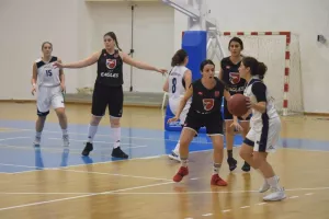 ΠΡΩΤΑΘΛΗΜΑ για τα κορίτσια του UNIC! (φώτος)
