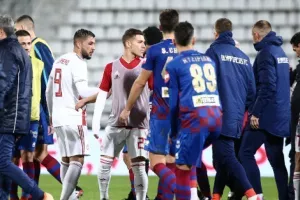 Βόλος: "Όσους έχουν ξεχάσει τις κλοπές υπέρ του Ολυμπιακού, αναφέρουμε 4 αγώνες"!