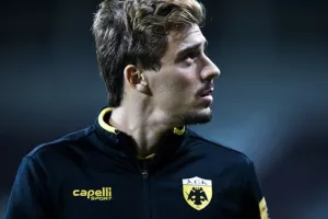 AEK: Τα βρήκε με Ρίο Άβε ο Ζεράλντες